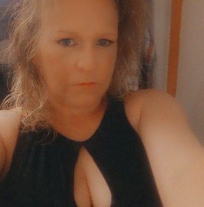 Meet your Posher, Yvonne